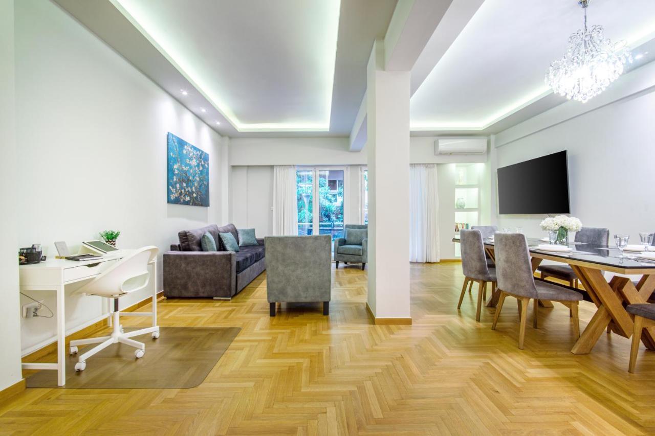 Апартаменты Urban Luxury On A Quiet Street In The Center Of Афины Экстерьер фото