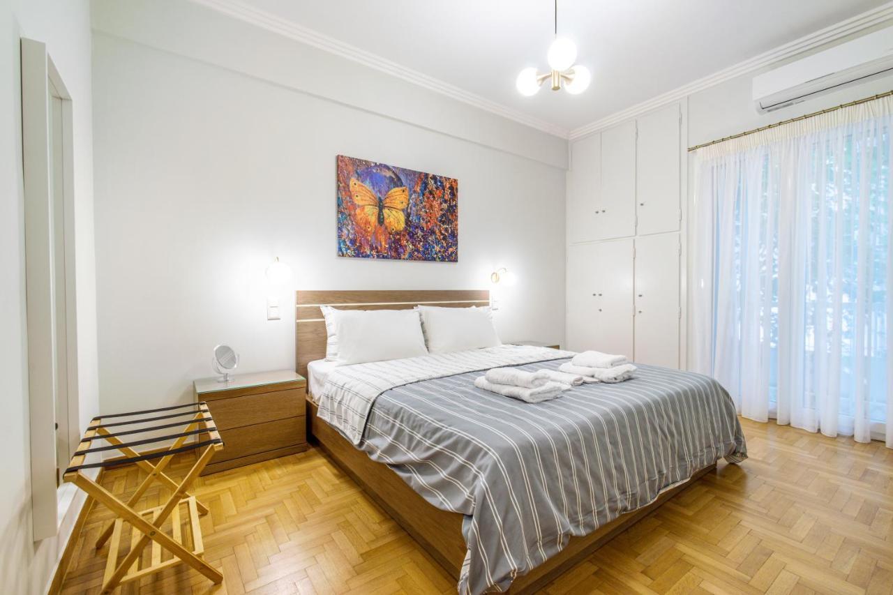Апартаменты Urban Luxury On A Quiet Street In The Center Of Афины Экстерьер фото