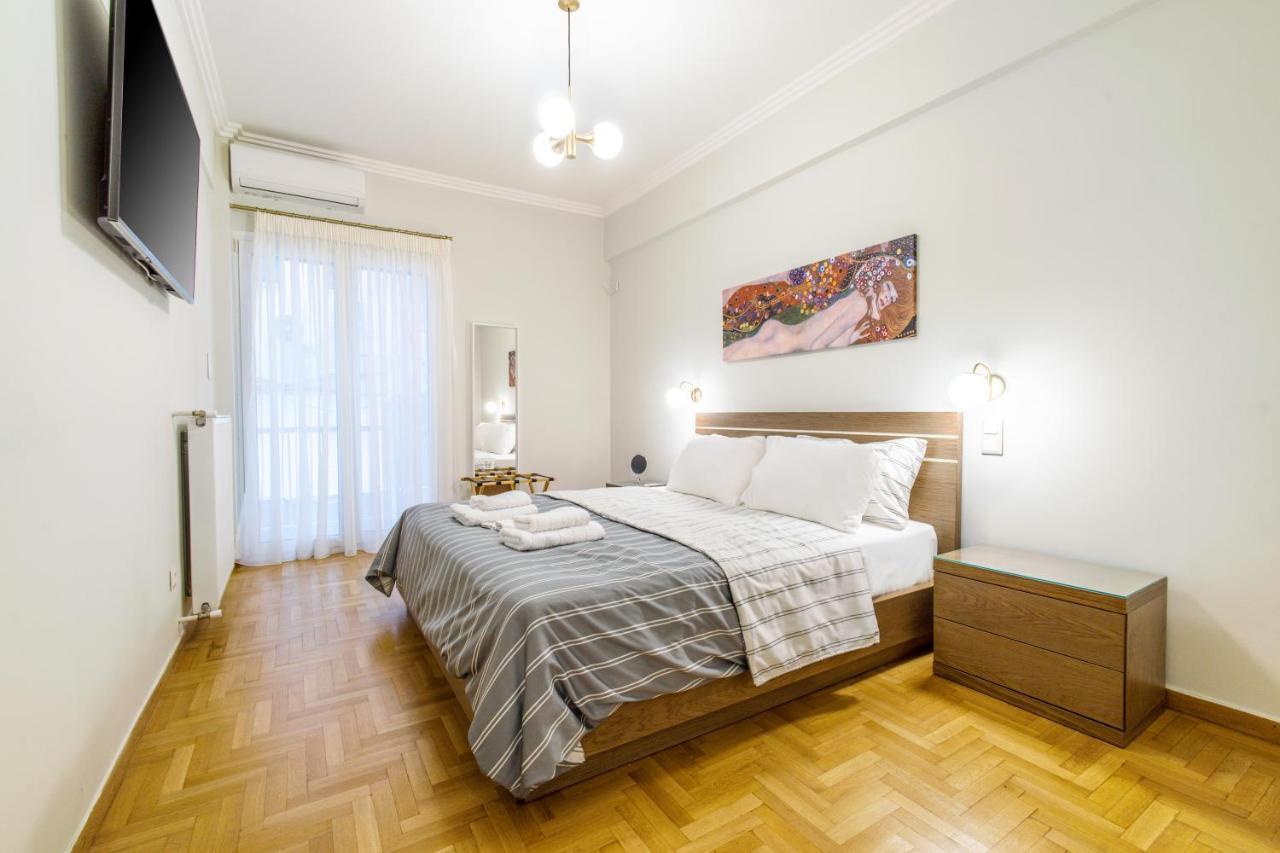 Апартаменты Urban Luxury On A Quiet Street In The Center Of Афины Экстерьер фото
