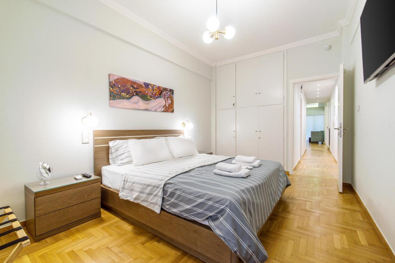 Апартаменты Urban Luxury On A Quiet Street In The Center Of Афины Экстерьер фото