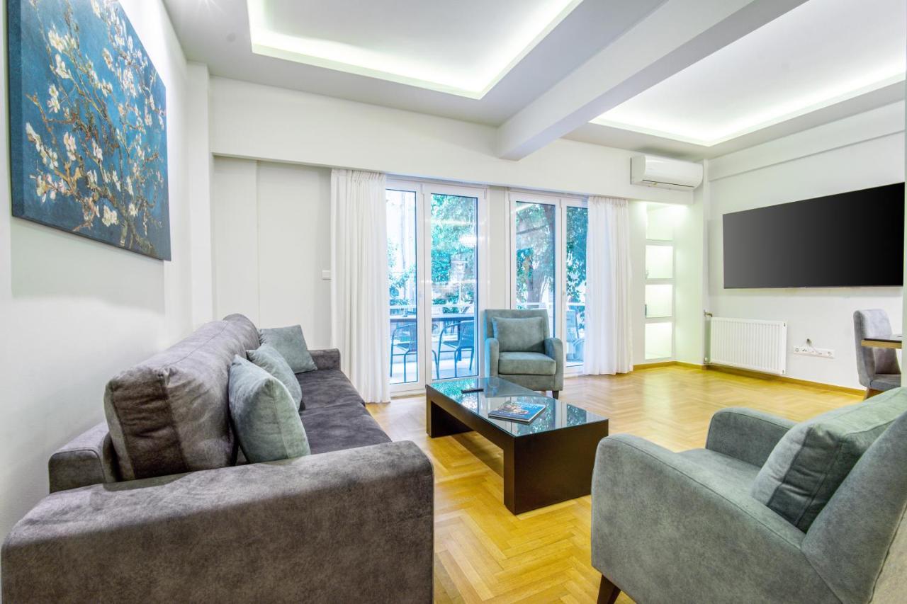 Апартаменты Urban Luxury On A Quiet Street In The Center Of Афины Экстерьер фото